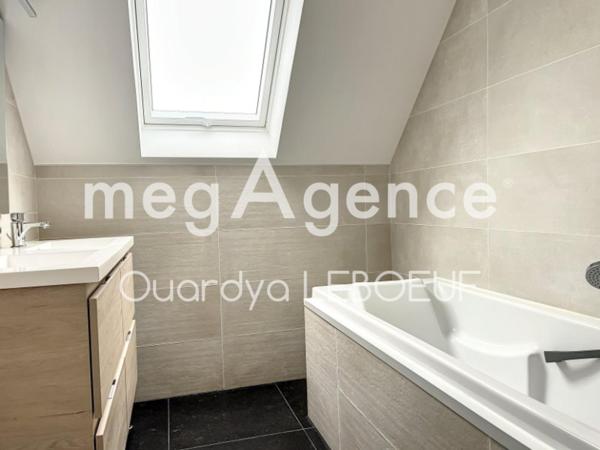 Maison à GUERVILLE, 78930 - 6 pièces 122m²