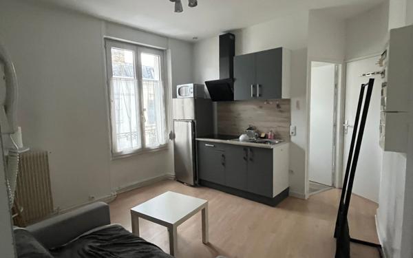 Appartement à louer    2 pièces •  Reims