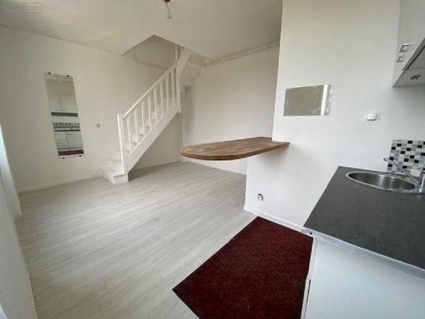 Appartement à louer à Fismes dans la Marne (51170), ref : 51083//921