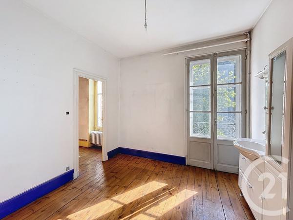 Immeuble à vendre  260 m2 LE PUY EN VELAY - 43