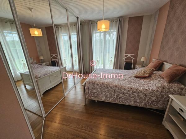Maison à vendre 8 pièces de 225 m²