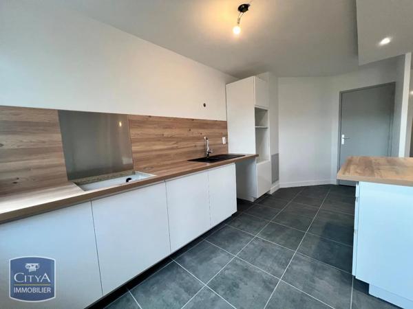 Appartement à louer 4 pièces 102m² Lyon 8e Arrondissement (69008)