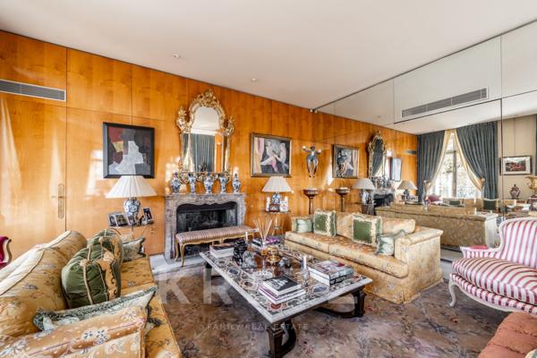 Entre Alma et Trocadéro