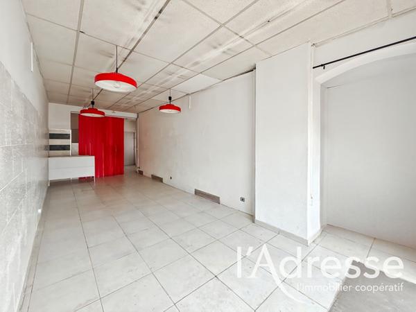 Le Beausset - Local Commercial - 46 m2