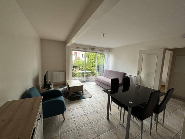 Appartement 2 pièces                                        - 44000 Nantes - Centre ville Réf : 12368