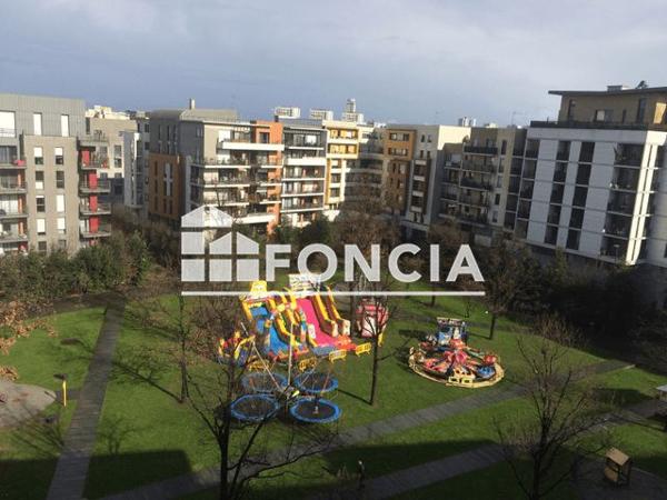 Location Appartement 3 pièces 71.6 m² - 2/4 RUE YVONNE DE GAULLE Asnieres-sur-seine 92600