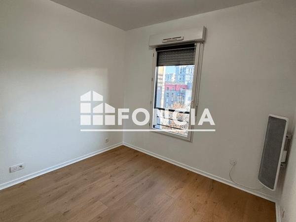 Location Appartement 3 pièces 71.6 m² - 2/4 RUE YVONNE DE GAULLE Asnieres-sur-seine 92600