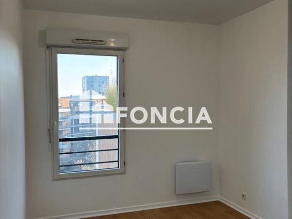 Location Appartement 3 pièces 71.6 m² - 2/4 RUE YVONNE DE GAULLE Asnieres-sur-seine 92600