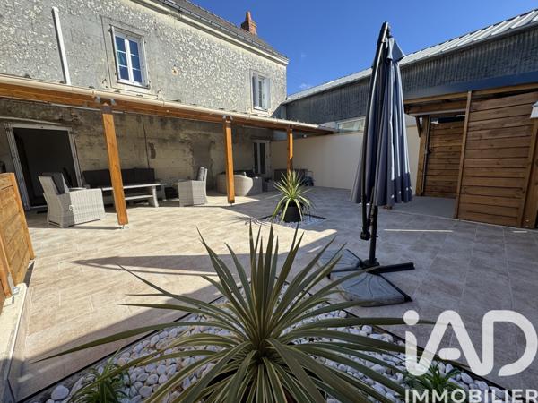 Maison à vendre 8 pièces 160 m² Saumur