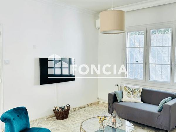 Location Maison 4 pièces 119.7 m² - 124 avenue du Général LECLERC Villeneuve Les Avignon 30400