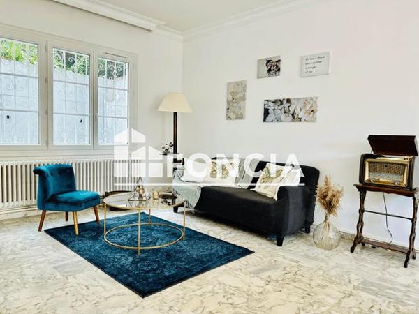 Location Maison 4 pièces 119.7 m² - 124 avenue du Général LECLERC Villeneuve Les Avignon 30400