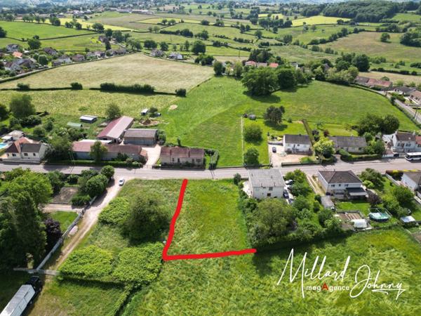 Terrain à SAINT-VALLIER, 71230 - 1113m²