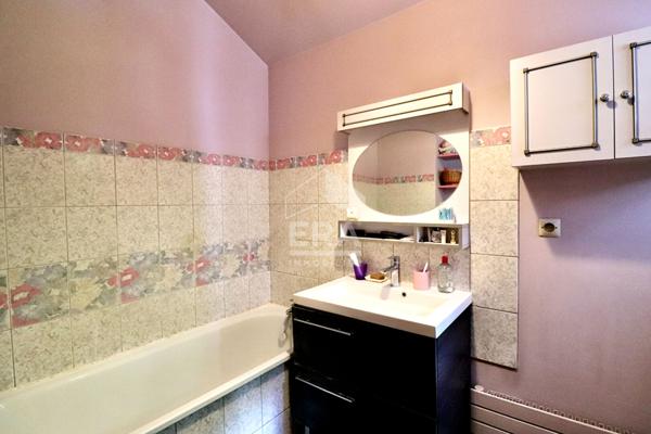 Maison familiale Noisiel 6 pièces - RER à 5 minutes à pied