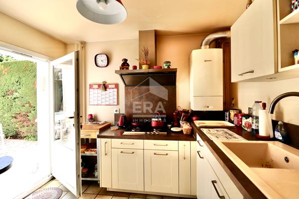 Maison familiale Noisiel 6 pièces - RER à 5 minutes à pied