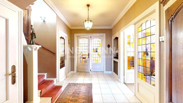 Entrée Etaples - Belle maison bourgeoise de 201 m² à fort potentiel