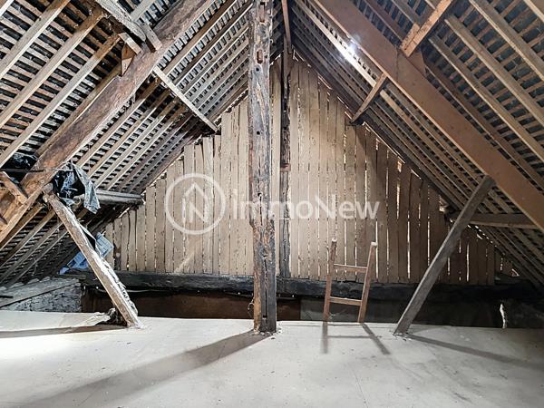 Maison+Boxes / BACILLY-LOLIF/ nombreux bâtiments