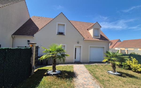 Maison à vendre    6 pièces •  Boussy-Saint-Antoine