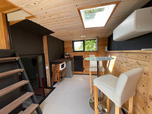 SUPERBE MAISON 6 PIÈCES 130 M2 SUR L'EAU