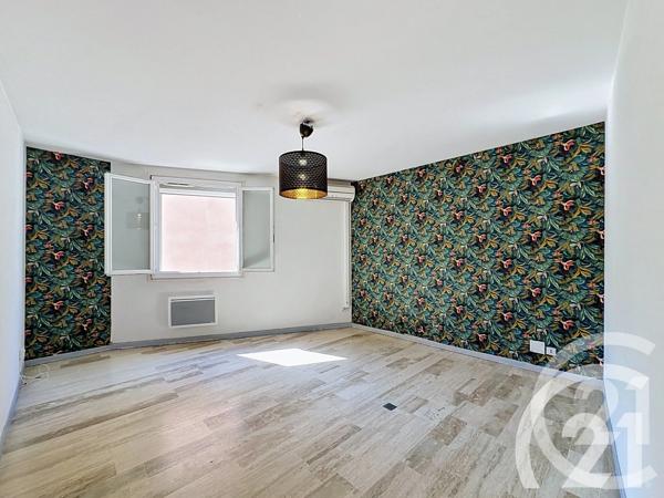 Appartement F3 à vendre  3 pièces - 84,61 m 2   CAVAILLON  - 84