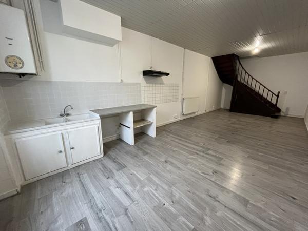 Maison à louer |  St-Aigulin |  3 pièces | 65 m²