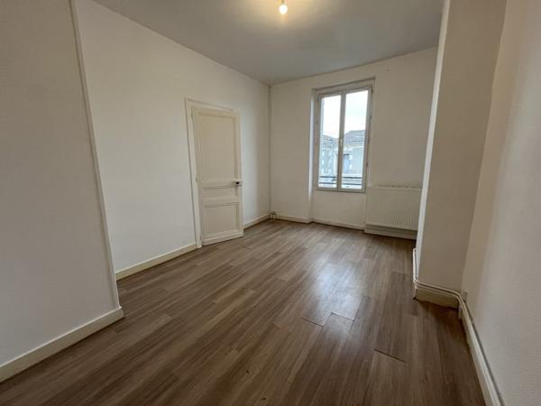 Maison à louer |  St-Aigulin |  3 pièces | 65 m²