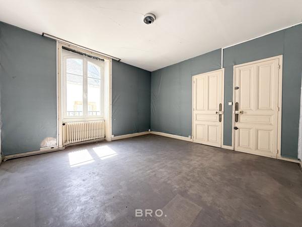 COCO BEACH – APPARTEMENT 85 M² DE CHARME À RÉINVENTER AU CŒUR DE CARNAC