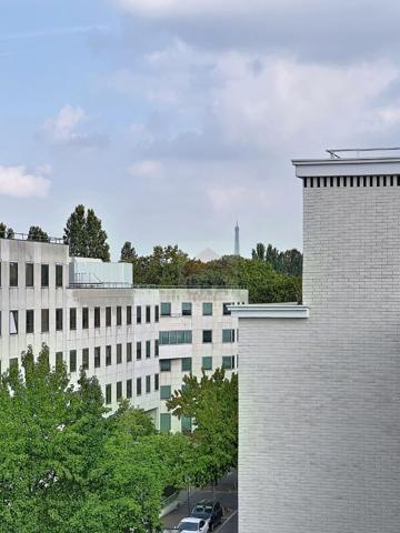 Duplex 5 pièces à vendre à Suresnes - Dernier étage avec terrasse