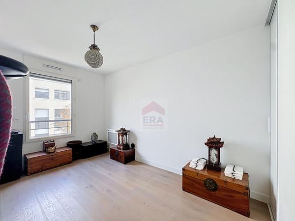 Duplex 5 pièces à vendre à Suresnes - Dernier étage avec terrasse