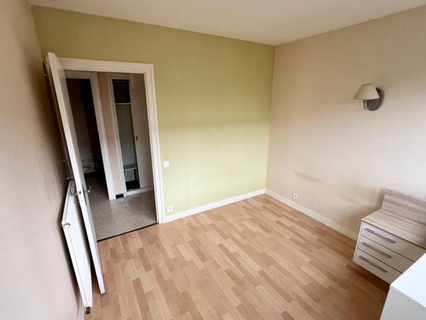 Appartement 2 pièce(s) 1 chambre(s) 41.8 m²