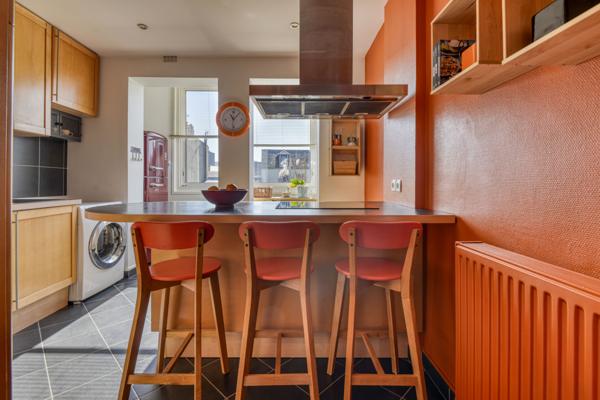 Appartement  6 pièce(s)  4 chambre(s)  120 m²