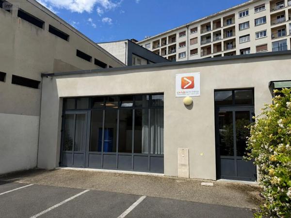 Location - Fonds et/ou murs commerciaux Troyes 10000 166 m 2