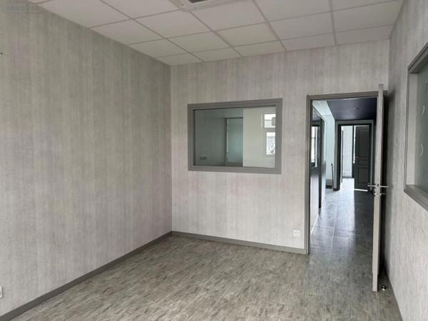 Location - Fonds et/ou murs commerciaux Troyes 10000 166 m 2