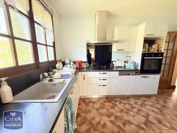 Maison à vendre 8 pièces 165m² Chinon (37500)
