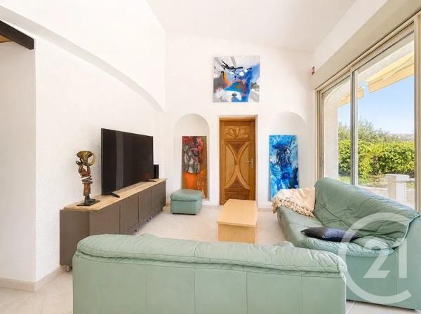 Maison à vendre  5 pièces - 198,35 m 2   VILLENEUVE LOUBET  - 06