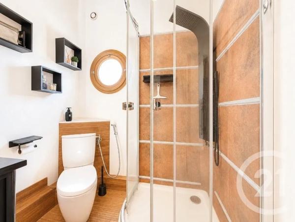 Maison à vendre  5 pièces - 198,35 m 2   VILLENEUVE LOUBET  - 06