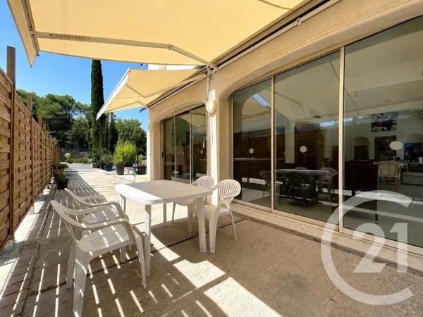 Maison à vendre  5 pièces - 198,35 m 2   VILLENEUVE LOUBET  - 06