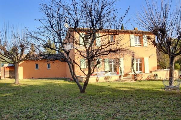 Villa 5 pièces sur beau terrain, extension possible