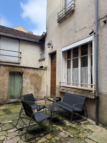 Appartement 118m² 5 pièces DUN LE PALESTEL 59 000 €