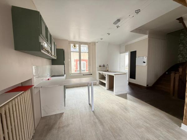 Appartement 118m² 5 pièces DUN LE PALESTEL 59 000 €
