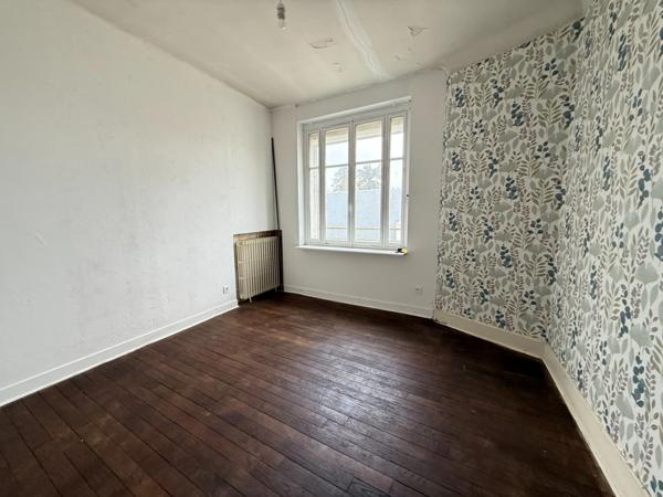 Appartement 118m² 5 pièces DUN LE PALESTEL 59 000 €