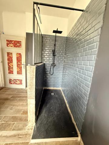 Appartement 118m² 5 pièces DUN LE PALESTEL 59 000 €