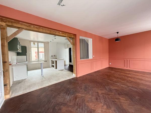 Appartement 118m² 5 pièces DUN LE PALESTEL 59 000 €
