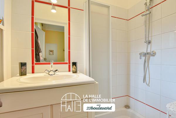 Maison 10 pièces - 267 m²