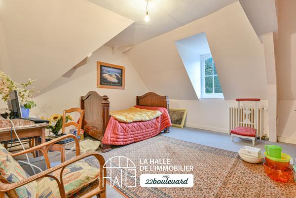 Maison 10 pièces - 267 m²