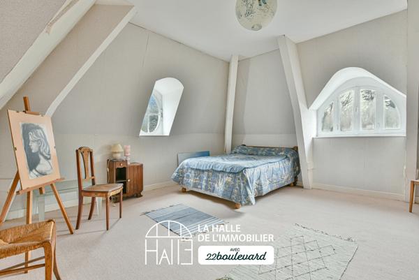 Maison 10 pièces - 267 m²