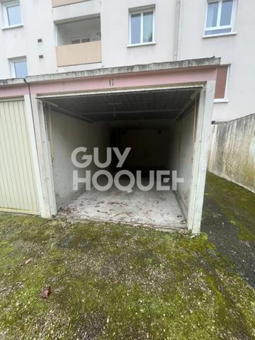 Parking / box Auxerre 12 m2