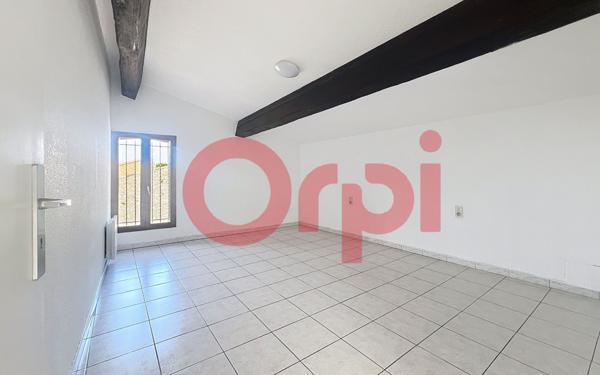 Appartement à vendre    5 pièces •  Claira