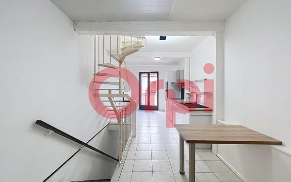 Appartement à vendre    5 pièces •  Claira