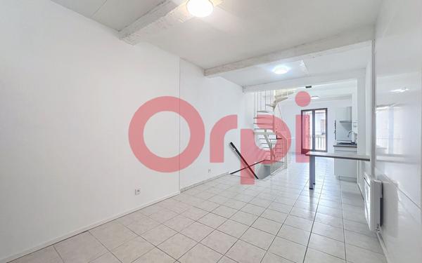 Appartement à vendre    5 pièces •  Claira