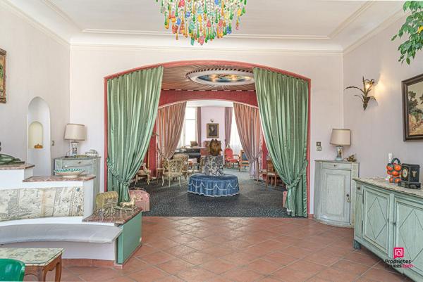 Appartement bourgeois de 226 m² avec réception de 100 m²